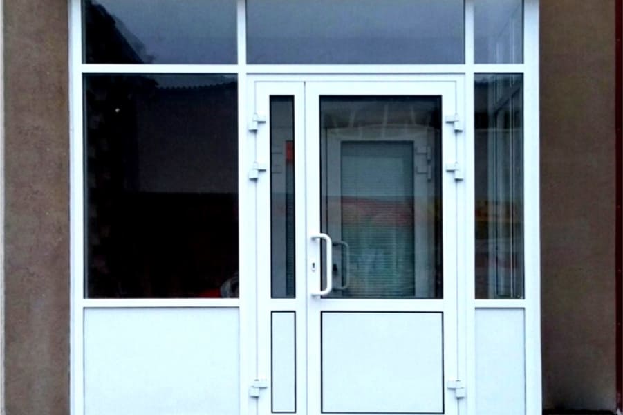 Входные группы от компании Погода в доме 3