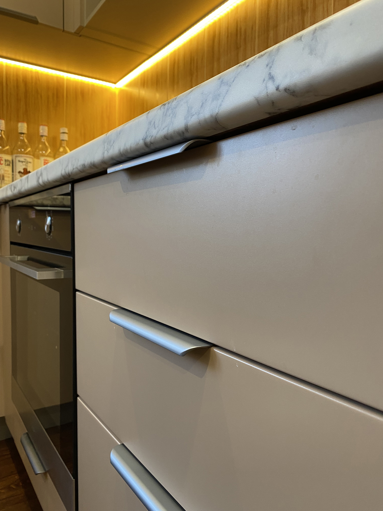 Кухня цвета Латте