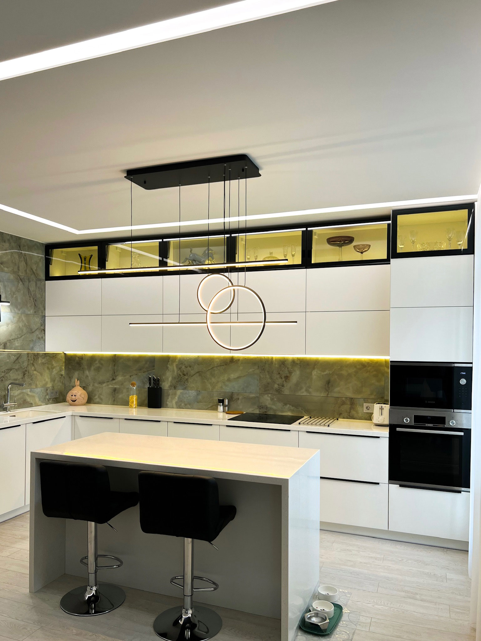 Кухня с островом