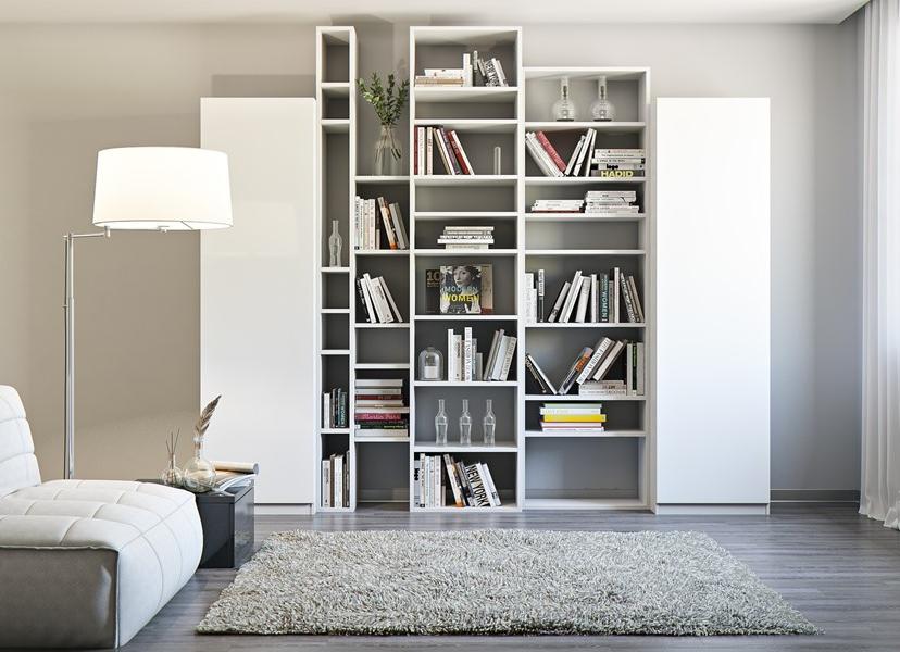 Белый стеллаж с открытыми полками