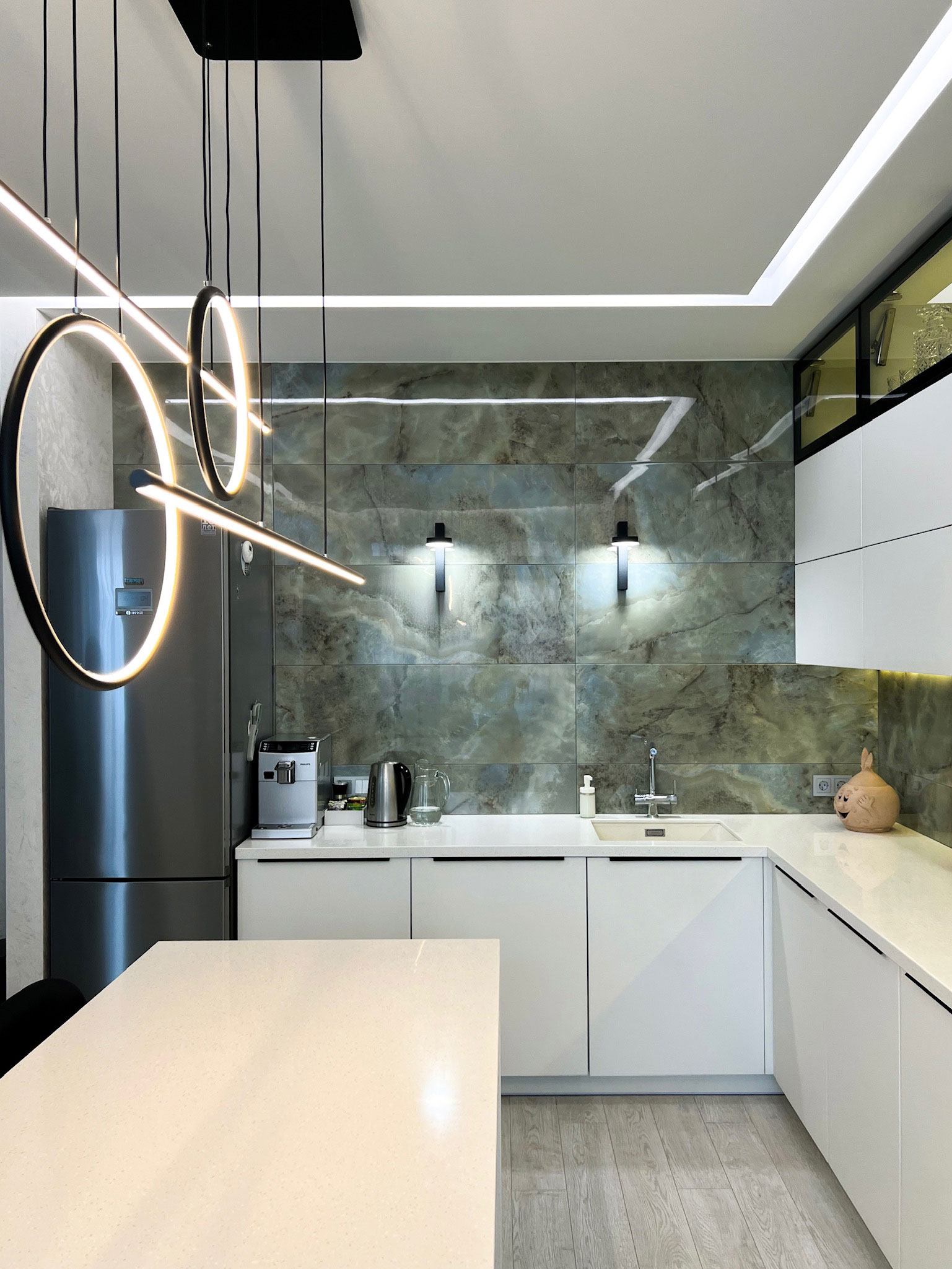 Кухня с островом