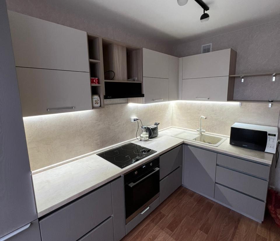 Сероголубая кухня