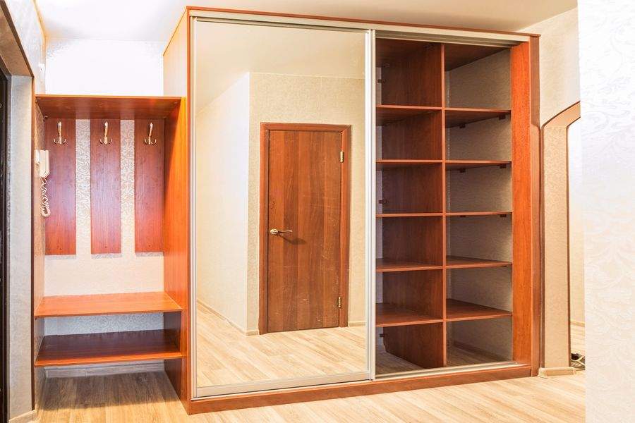 Прихожая: гардероб со шкафом-купе Прихожая: гардероб со шкафом-купе