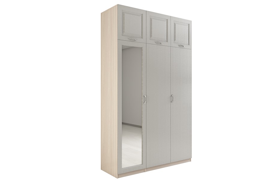 Шкаф трехстворчатый со складными дверями