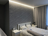 Парящий потолок с теплой подсветкой