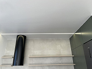 Натяжной потолок на кухню