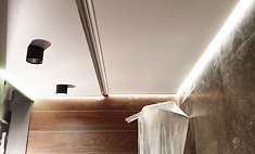 Потолок с карнизным профилем