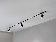 Натяжной потолок на кухню