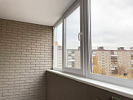 Натяжной потолок на балконе